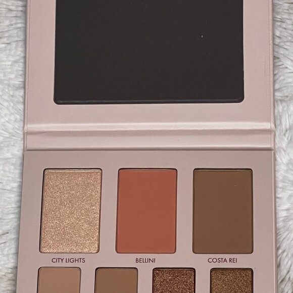 Wander Beauty Getaway Eye and Face Palette - New - Picture 3 of 3